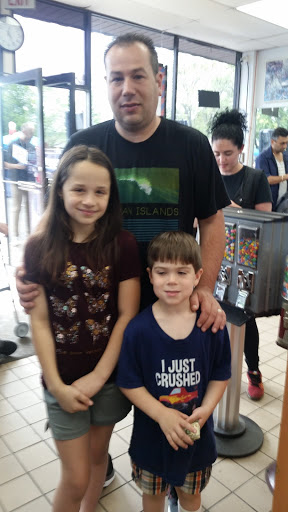 Barber Shop «Pats/Pergament Barber Shop», reviews and photos, 17 Emerson Ave, Levittown, NY 11756, USA