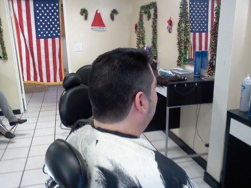 Barber Shop «Seminole Heights Barbershop», reviews and photos, 5115 N Florida Ave, Tampa, FL 33603, USA