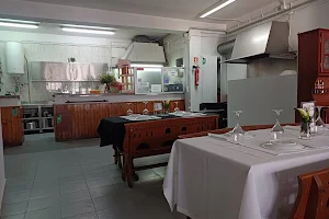Real Cereja restaurante take away image