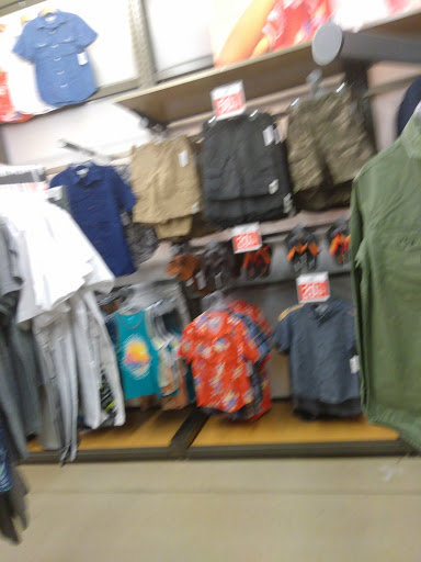 Clothing Store «Old Navy», reviews and photos, 43 Middlesex Turnpike, Burlington, MA 01803, USA