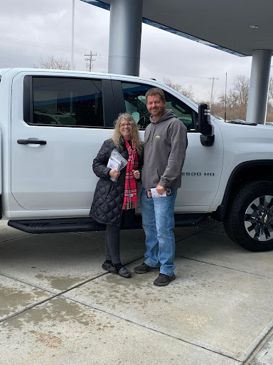 Buick Dealer «Dellen Chevrolet Buick GMC», reviews and photos, 2527 W Main St, Greenfield, IN 46140, USA