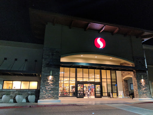 Grocery Store «Safeway», reviews and photos, 20620 W Homestead Rd, Cupertino, CA 95014, USA