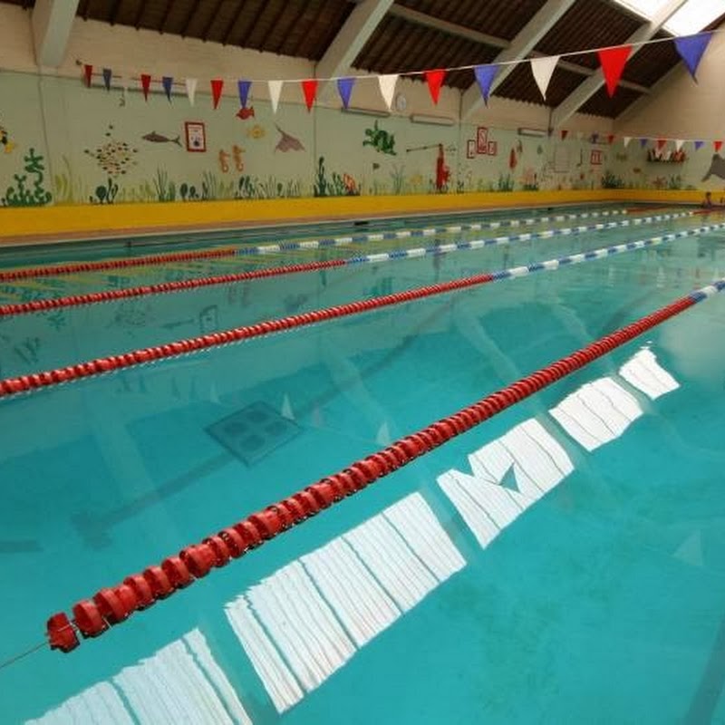 Lonsdale Swimming Pool