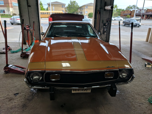 Tire Shop «Discount Tire Store - Oak Lawn, IL», reviews and photos, 6635 95th St, Oak Lawn, IL 60453, USA