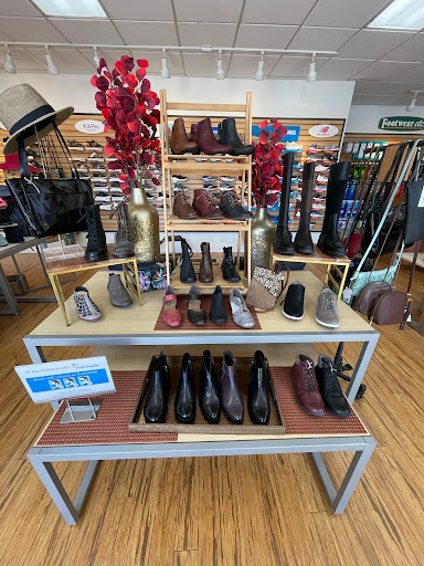 Shoe Store «Footwear etc.», reviews and photos, 316 Main St, Los Altos, CA 94022, USA