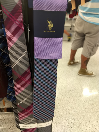 Clothing Store «Ross Dress for Less», reviews and photos, 401 S Mt Juliet Rd, Mt Juliet, TN 37122, USA