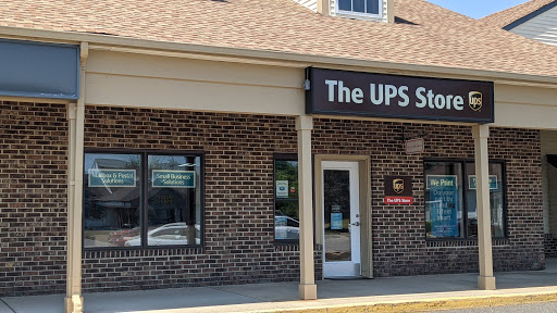 Shipping and Mailing Service «The UPS Store», reviews and photos, 1600 Perrineville Rd, Monroe Township, NJ 08831, USA