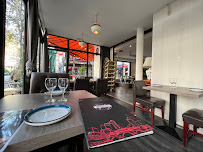 Atmosphère du Restaurant de spécialités du Sichuan (Chine) Au Piment du Centre à Paris - n°6