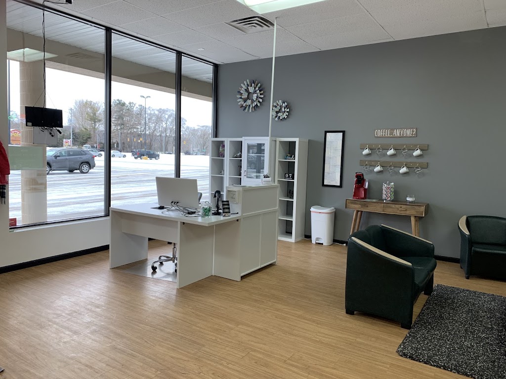 Volumes Salon 49770
