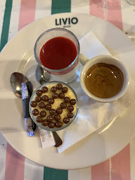 Photo n°22 de Livio à Neuilly-sur-Seine ()