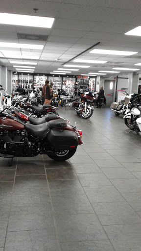 Harley-Davidson Dealer «Thunder Tower West Harley-Davidson», reviews and photos, 1384 Southlake Pkwy, Morrow, GA 30260, USA