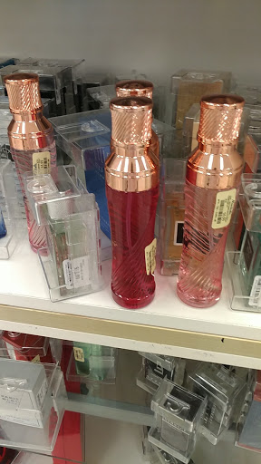 Department Store «Marshalls», reviews and photos, 533 S Broad St, Meriden, CT 06450, USA