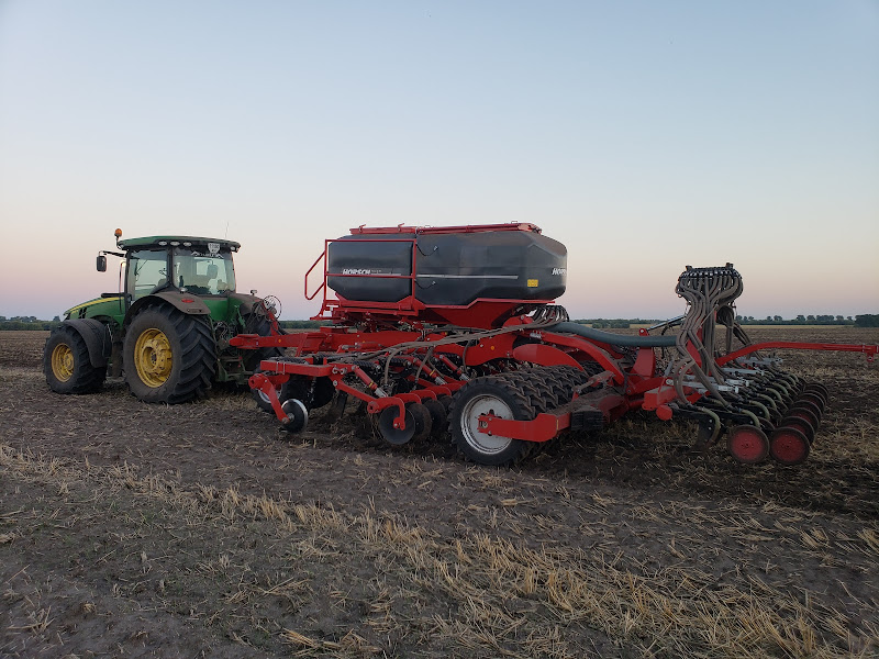 Спеціалісти працюють над авто