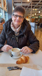 Photo n°20 de Carrefour Cafétéria à Saint-Maximin ()