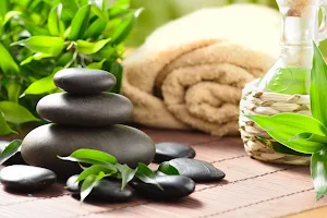 Descansa Massage Therapy Clinic image