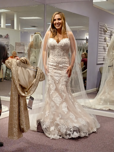 Bridal Shop «Lavender Bridal Salon», reviews and photos, 218 W 3rd St, Dover, OH 44622, USA