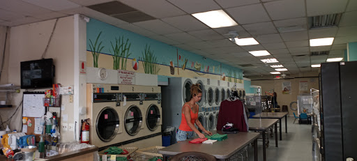 Laundromat «Holiday Coin Laundromat and Wash & Fold», reviews and photos, 734 Rte 37 W, Toms River, NJ 08755, USA