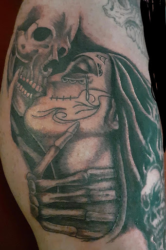 Explore lung cancer tattoo ideas, creative tattoo ideas in Alfred, available at Tattooed Spirit