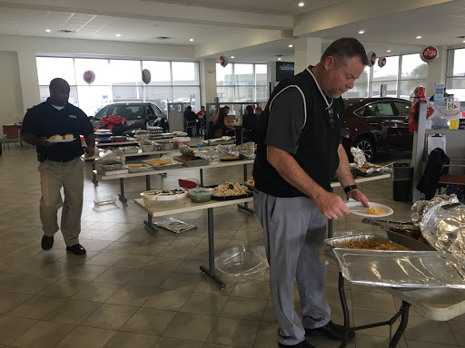 Toyota Dealer «Toyota of Slidell», reviews and photos, 300 E Howze Beach Rd, Slidell, LA 70461, USA