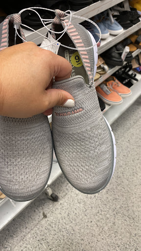 Clothing Store «Ross Dress for Less», reviews and photos, 2 Miracle Mile, Coral Gables, FL 33134, USA