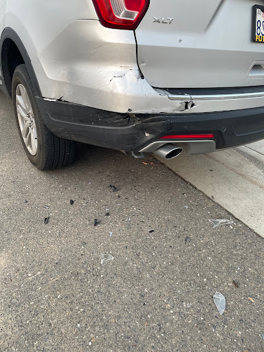 Auto Body Shop «Service King Collision Repair of Sacramento», reviews and photos, 1101 N D St, Sacramento, CA 95811, USA