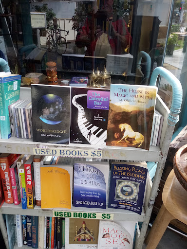 Book Store «Thunderbolt Spiritual Books», reviews and photos, 512 Santa Monica Blvd, Santa Monica, CA 90401, USA