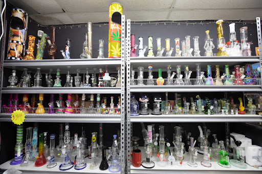 Tobacco Shop «Amsterdam Smoke Shop», reviews and photos, 510 W Court St, Seguin, TX 78155, USA