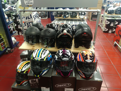 Motorcycle Parts Store «Cycle Gear», reviews and photos, 5032 E Colonial Dr, Orlando, FL 32803, USA