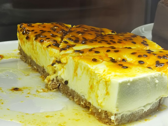 https://instagram.com/cafe_fatima?igshid=1ktgiy64epwdv