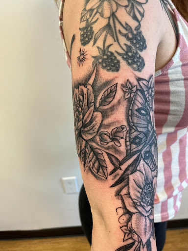 Explore know your worth tattoo ideas, creative tattoo ideas in Seymour, available at American Gypsy Tattoo Corp.