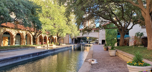 Tourist Attraction «Mandalay Canal Walk at Las Colinas», reviews and photos, 215 Mandalay Canal, Irving, TX 75039, USA