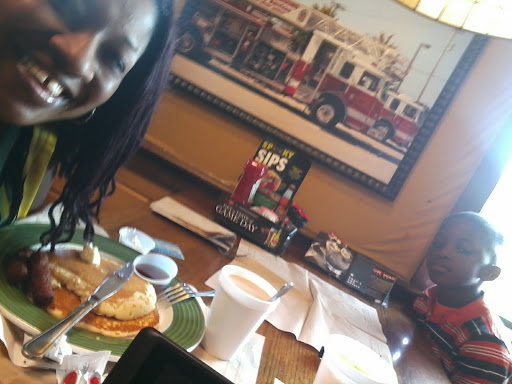 Shopping Mall «Beards Hill Plaza Shopping Center», reviews and photos, 949 Beards Hill Rd, Aberdeen, MD 21001, USA