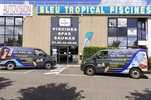 Bleu Tropical Piscine - Hydro Sud Maurepas image