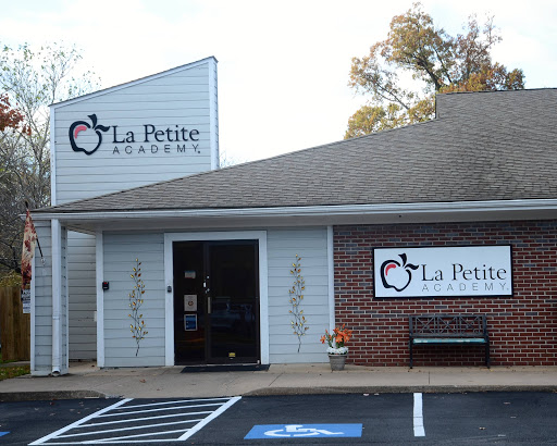 Day Care Center «La Petite Academy of Centreville, VA», reviews and photos, 5130 Woodmere Dr, Centreville, VA 20120, USA