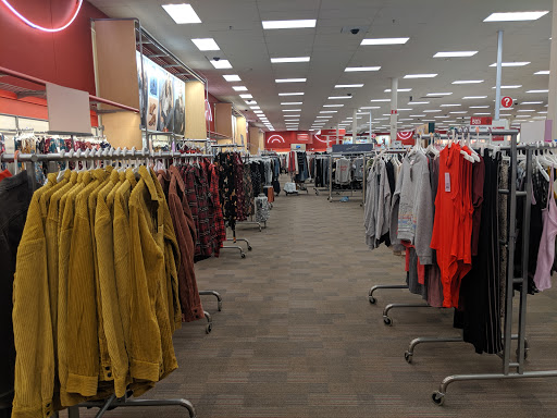 Department Store «Target», reviews and photos, 300 Chase Ave, Waterbury, CT 06704, USA