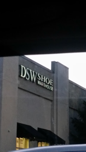 Shoe Store «DSW Designer Shoe Warehouse», reviews and photos, 344 Providence Hwy, Dedham, MA 02026, USA