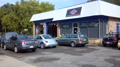 Auto Repair Shop «Courtesy Auto Service», reviews and photos, 3030 Milwaukee St, Madison, WI 53714, USA