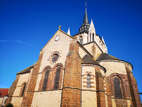 attractions Église Notre-Dame Fresnay-sur-Sarthe