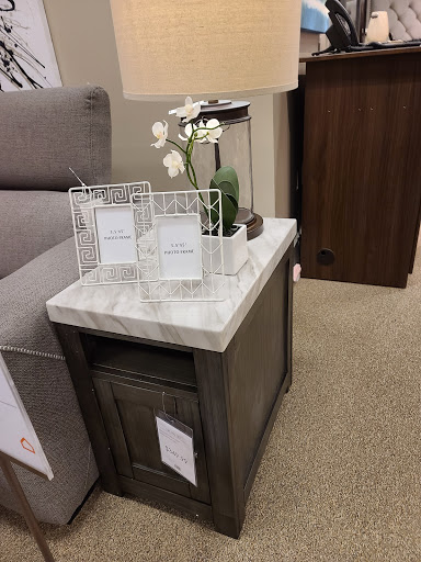 Furniture Store «Ashley HomeStore», reviews and photos, 3529 W Genesee St, Syracuse, NY 13219, USA