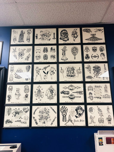 Tattoo Shop «4 Anchors Tattoo», reviews and photos, 2314 Green Bay Rd, North Chicago, IL 60064, USA