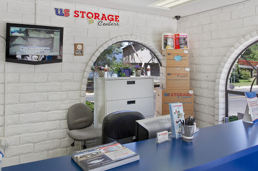 Self-Storage Facility «US Storage Centers», reviews and photos, 4454 Lowell Ave, La Crescenta, CA 91214, USA