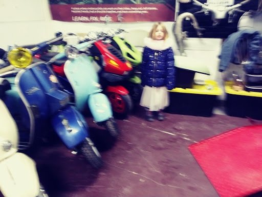 Motorcycle Shop «Moto Guild Chicago», reviews and photos, 2213 W Grand Ave, Chicago, IL 60612, USA