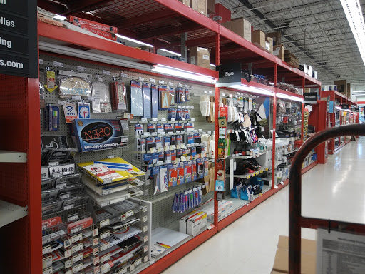 Office Supply Store «Staples», reviews and photos, 23131 Michigan Ave, Dearborn, MI 48124, USA