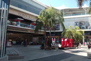 Quinta Alegría Shopping Mall image