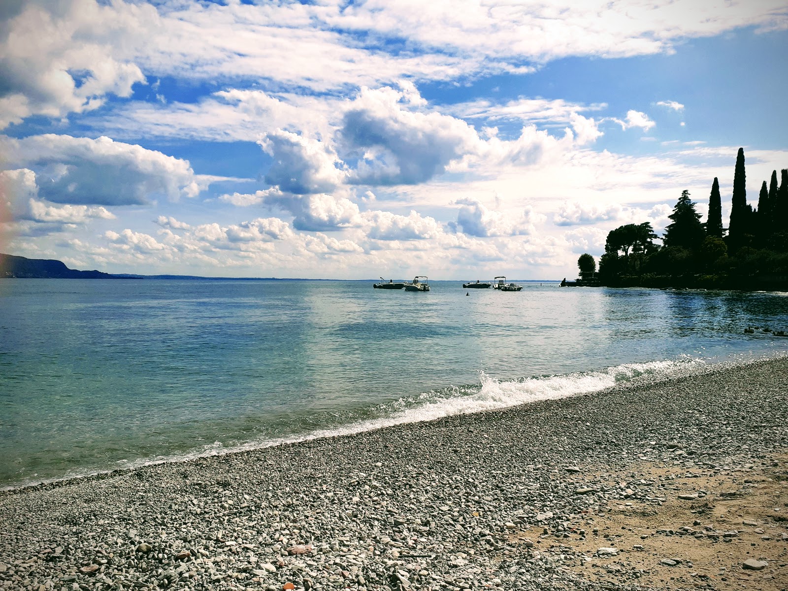 Valokuva Spiaggia Benellaista. sisältäen suora ranta