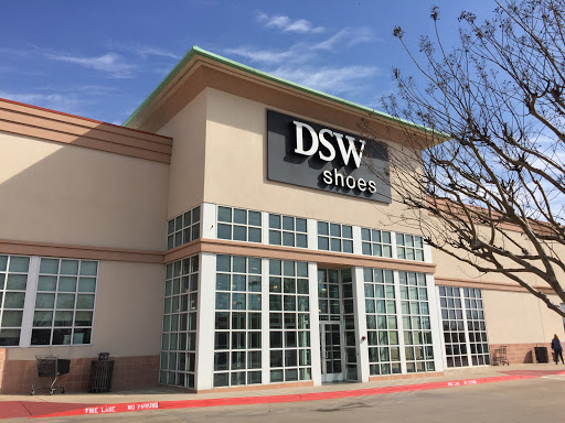 DSW Designer Shoe Warehouse, 801 W 15th St, Plano, TX 75075, USA, 