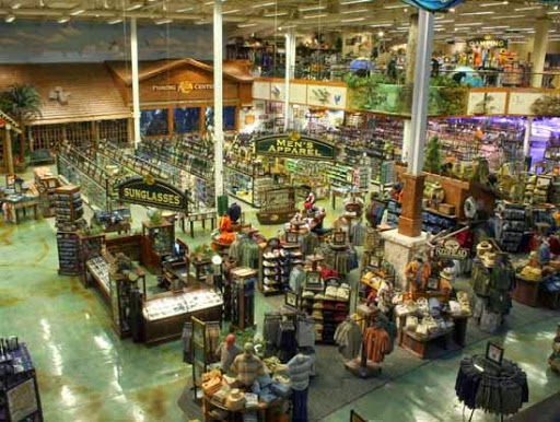 Sporting Goods Store «Bass Pro Shops», reviews and photos