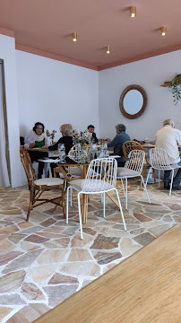 Atmosphère du Restaurant La Table de Mona à Argenteuil - n°5