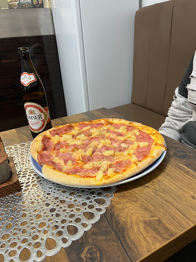 ibrahim‘s-Pizza-Schnitzel-Kebap-Burger en St. Peter in der Au-Markt