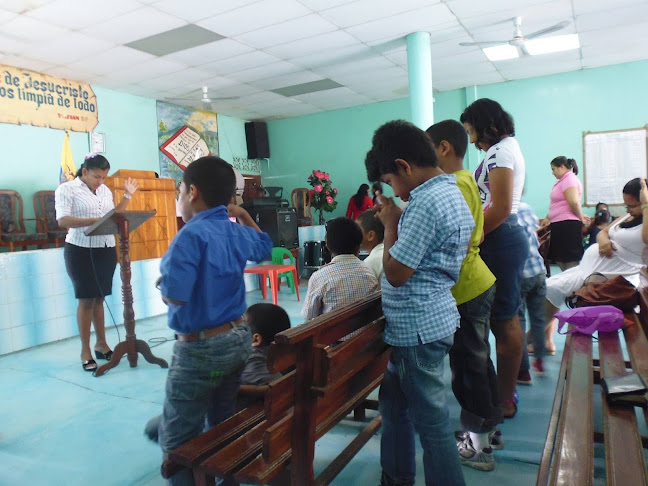 Opiniones de Iglesia evangelica Pentecostes del Señor Jesus Esmeraldas en Esmeraldas - Iglesia